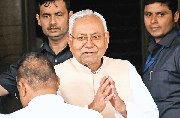 मुख्यमंत्री नीतीश कुमार ने वाल्मी परिसर स्थित बिपार्ड स्किल पार्क के दक्षता भवन का किया निरीक्षण