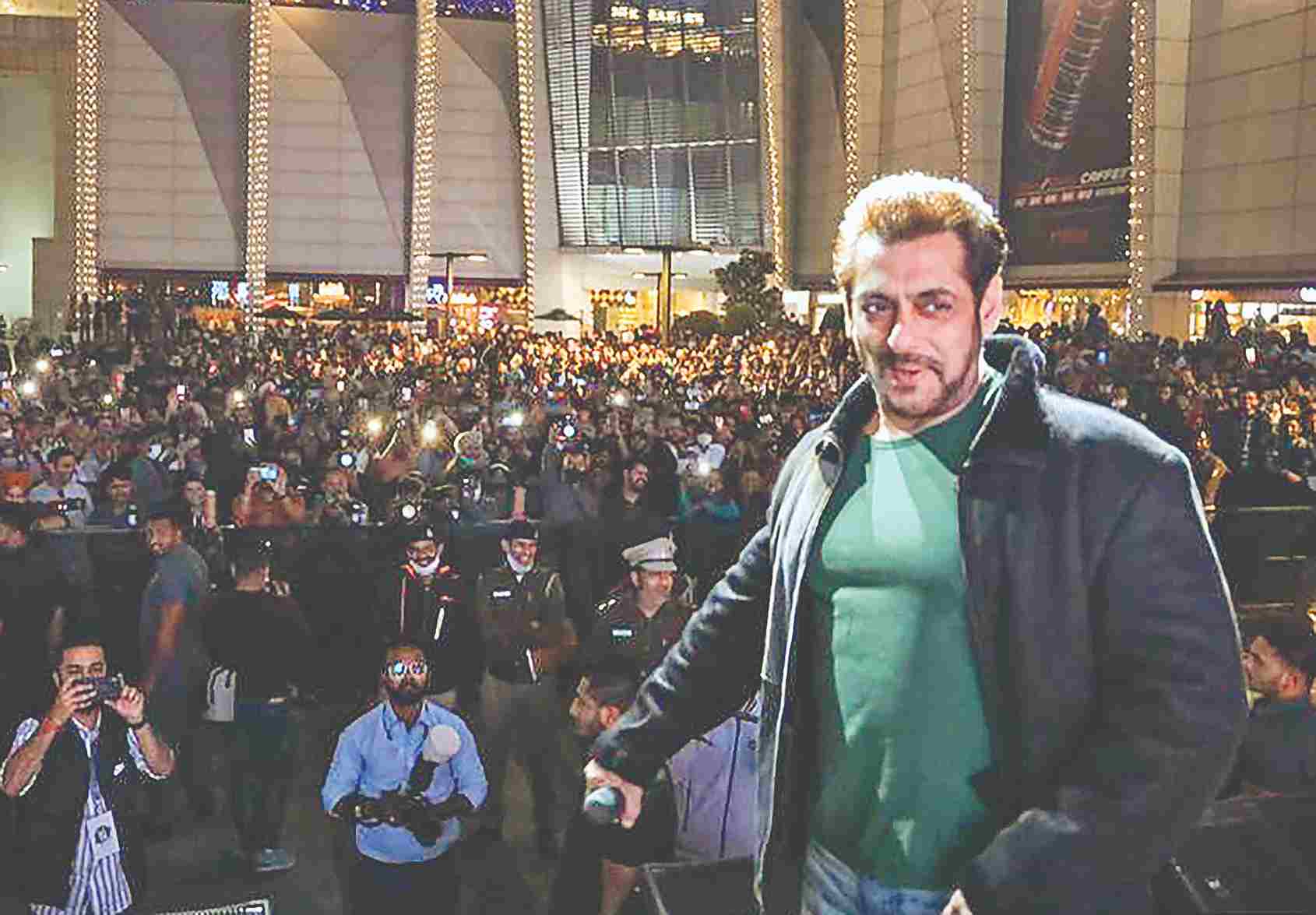 महाराष्ट्र : सलमान खान को एक और धमकी मिली, पांच करोड़ रुपये की मांग की गई