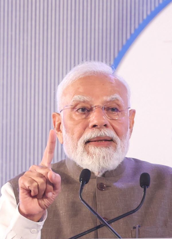 इसरो को कमजोर कर रही मोदी सरकार: कांग्रेस