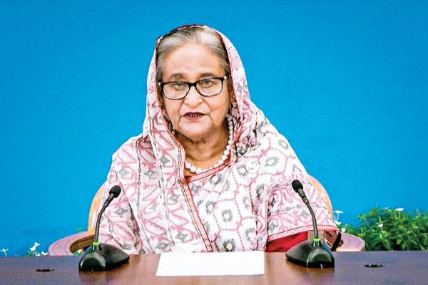ब्रिक्स सम्मेलन में शामिल नहीं होने का रहमान का फैसला बांग्लादेश के हितों के खिलाफ : हसीना