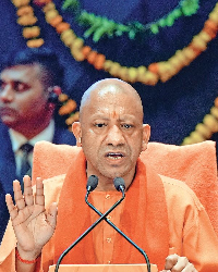 एनसीआर में बढ़ते वायु प्रदूषण पर प्रभावी रोकथाम के लिए आवश्यक कदम उठाएं: योगी आदित्यनाथ