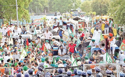 कौमी इंसाफ मोर्चा के 'पंजाब बंद' के मद्देनजर चंडीगढ़-मोहाली सीमा पर सुरक्षा कड़ी